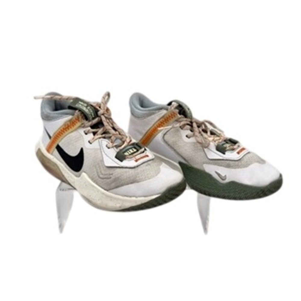 Nike Crosscourt Youth Basketball Shoes Size 3.5Y White Gray DX6051-101